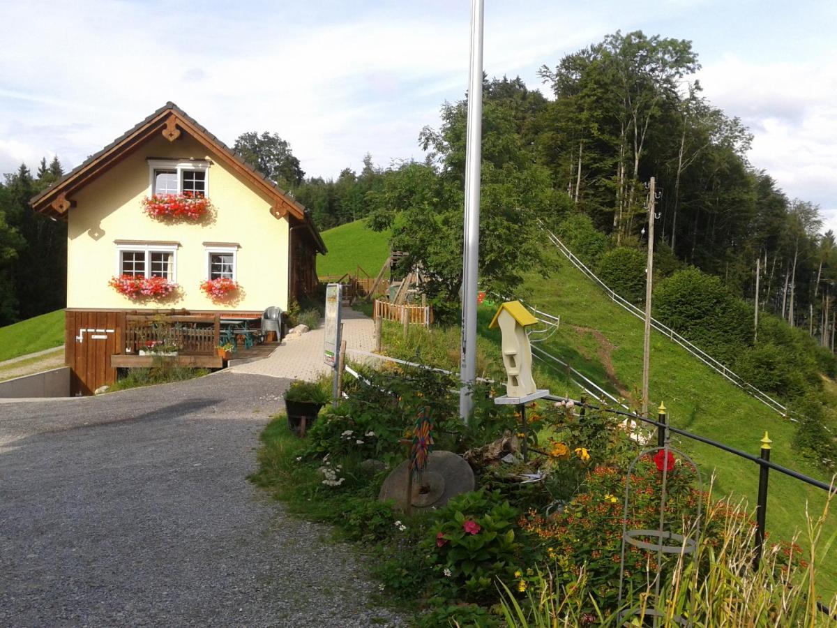Gasthaus Fuchsacker Degersheim Luaran gambar